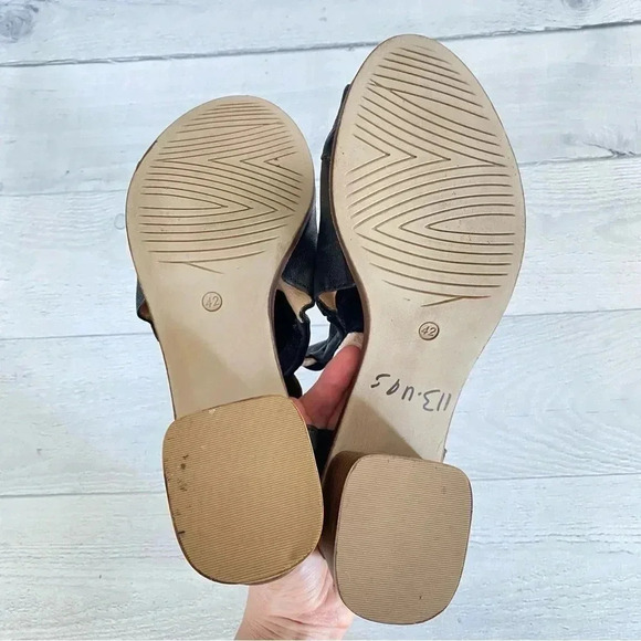 Miz Mooz Leather Wide Width Heeled Sandals - Palomina Sz 42 Wide Black - Picture 8 of 9